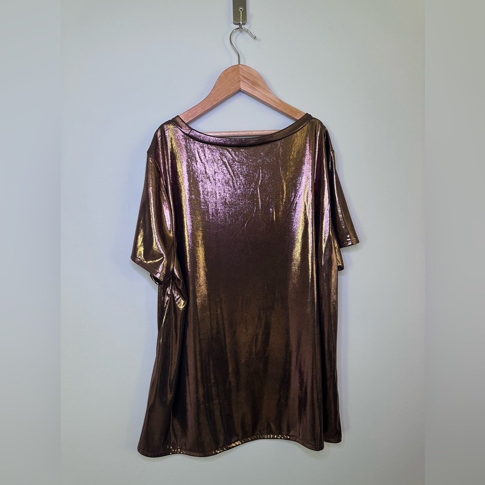 Torrid Metallic Gold Women's Top - Picture 3 of 4